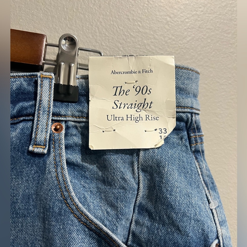 Abercrombie and fitch 90 straight jeans